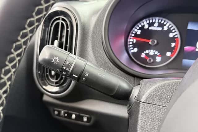Kia Picanto (2021) thumbnail 26