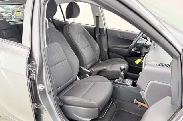 Kia Picanto (2021) thumbnail 10