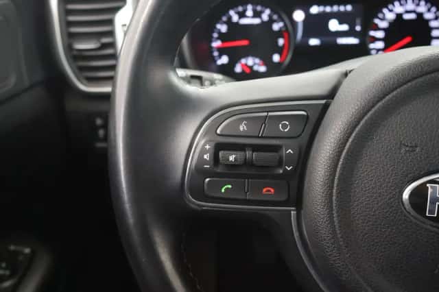 Kia Sportage (2017) thumbnail 30