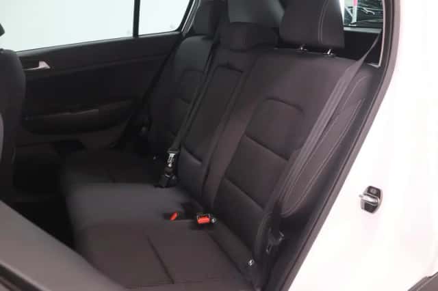Kia Sportage (2017) thumbnail 8