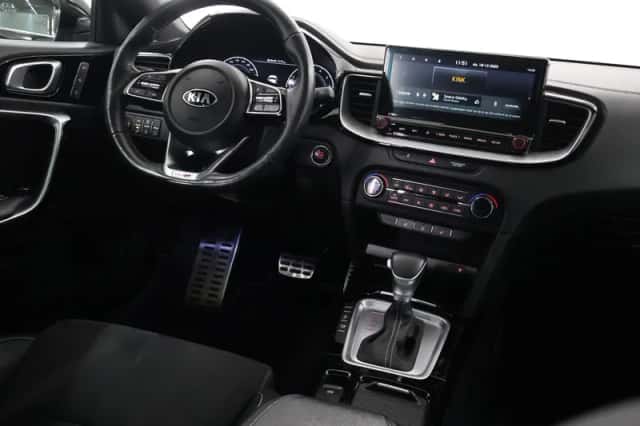 Kia Proceed (2020) thumbnail 9