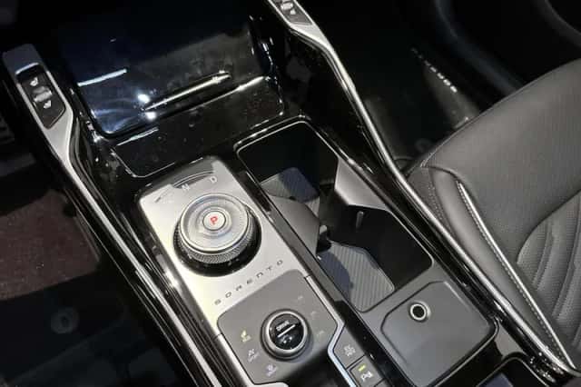 Kia Sorento (2025) thumbnail 19