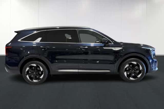 Kia Sorento (2025) thumbnail 6