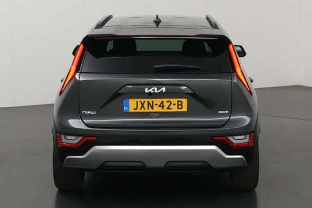 Kia Niro (2025) thumbnail 4