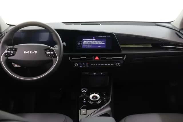 Kia Niro (2025) thumbnail 8