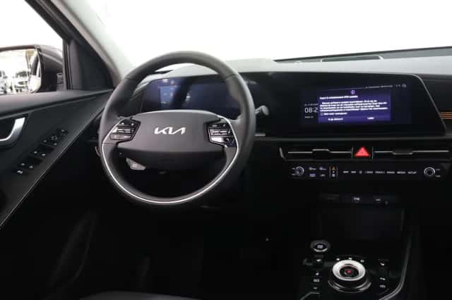 Kia Niro (2025) thumbnail 9