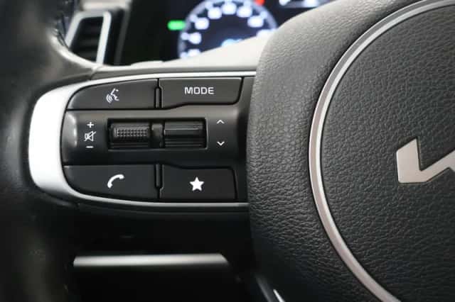 Kia Sportage (2022) thumbnail 28