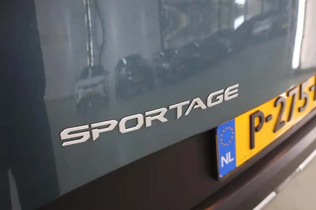 Kia Sportage (2022) thumbnail 33