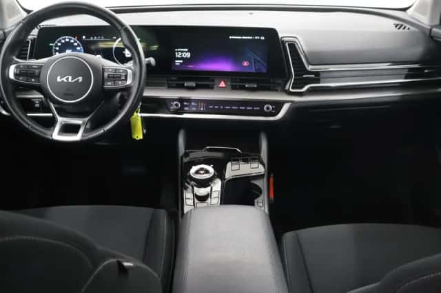 Kia Sportage (2022) thumbnail 8