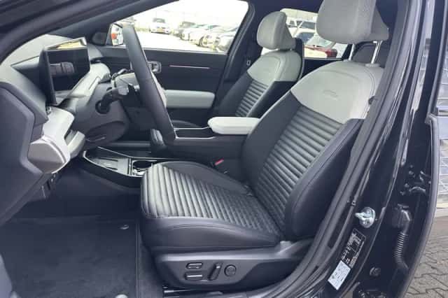 Kia EV4 (2025) thumbnail 12