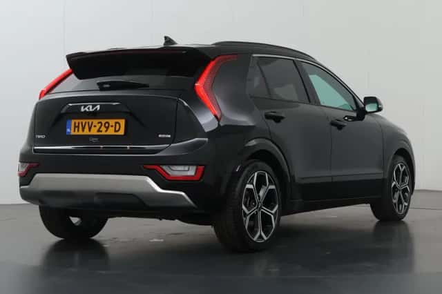 Kia Niro (2025) thumbnail 2