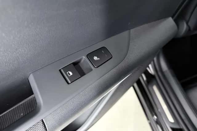 Kia Niro (2025) thumbnail 38