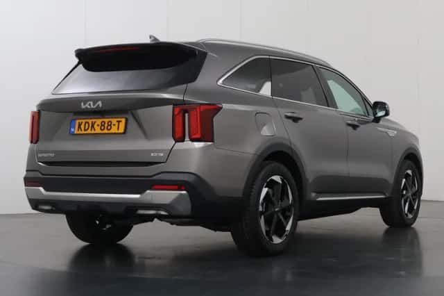 Kia Sorento (2026) thumbnail 2