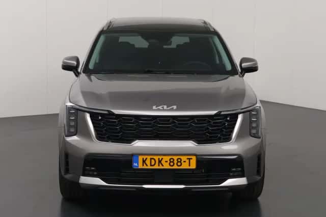 Kia Sorento (2026) thumbnail 3