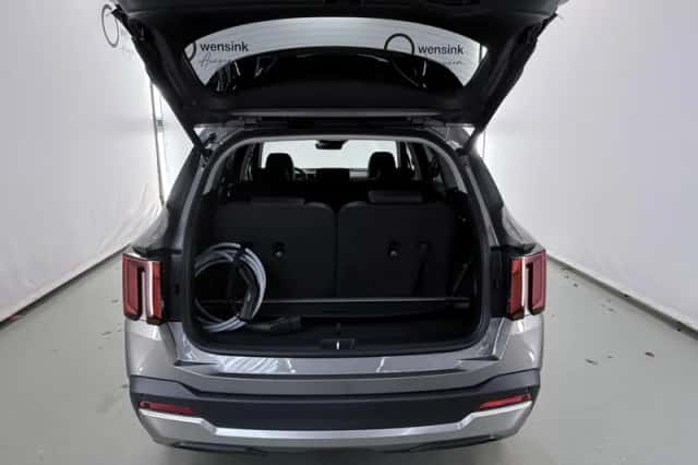 Kia Sorento (2026) thumbnail 36
