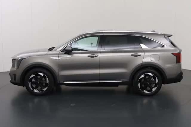 Kia Sorento (2026) thumbnail 5