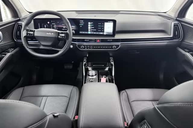 Kia Sorento (2026) thumbnail 8