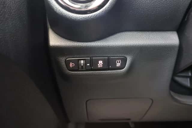Kia Picanto (2021) thumbnail 30