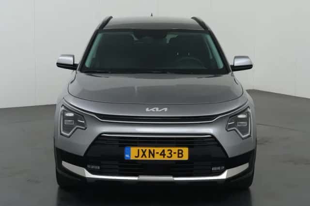 Kia Niro (2025) thumbnail 3