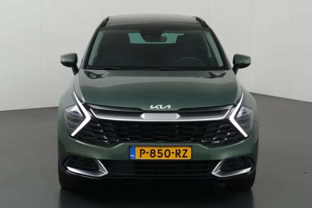 Kia Sportage (2022) thumbnail 3