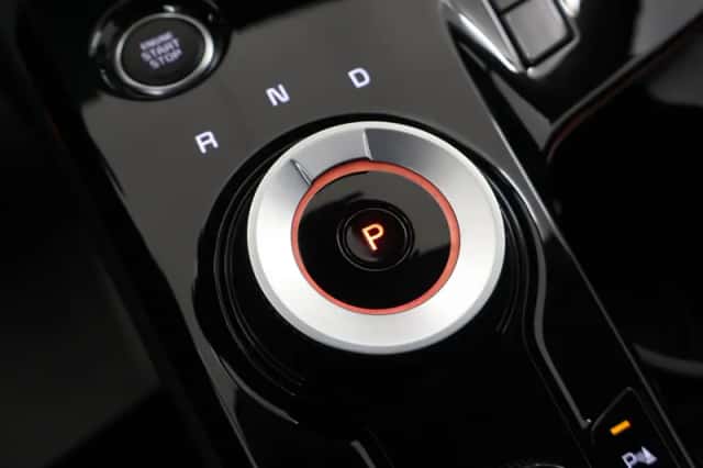 Kia Sportage (2022) thumbnail 25