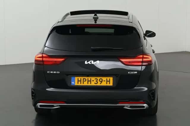 Kia Ceed Sportswagon (2025) thumbnail 4