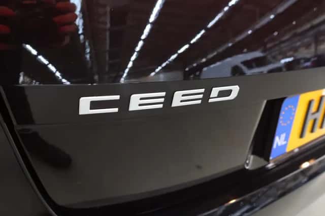 Kia Ceed Sportswagon (2025) thumbnail 39