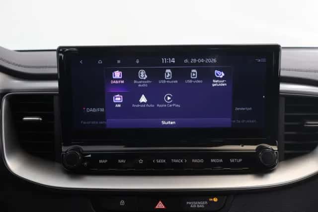 Kia Ceed (2024) thumbnail 16
