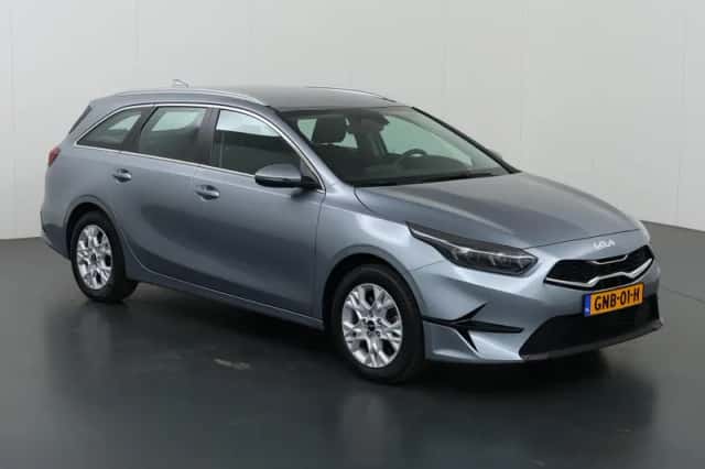 Kia Ceed (2024) thumbnail 23