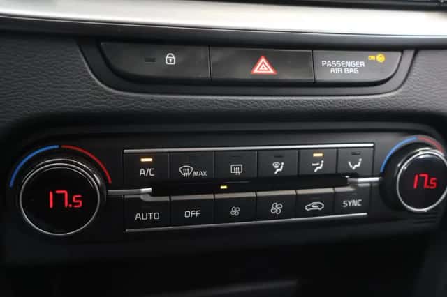 Kia Ceed (2024) thumbnail 25
