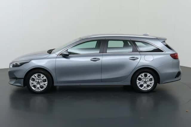 Kia Ceed (2024) thumbnail 5