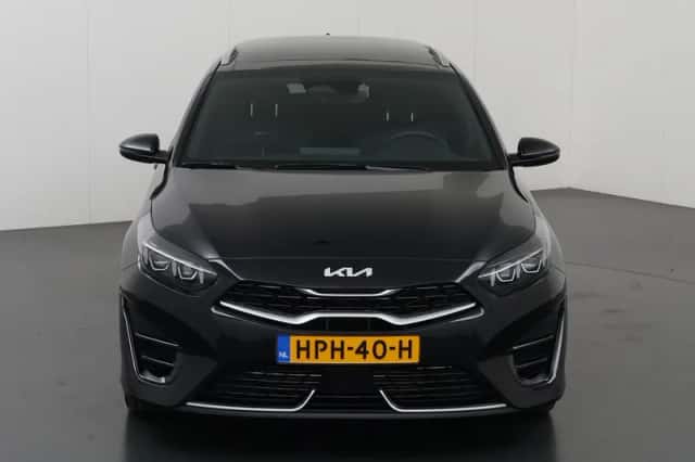 Kia Ceed Sportswagon (2025) thumbnail 3