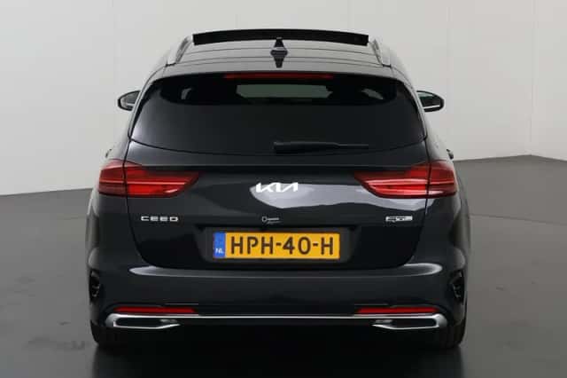 Kia Ceed Sportswagon (2025) thumbnail 4
