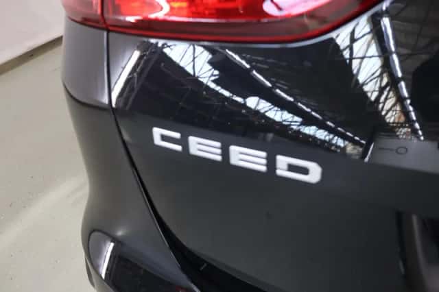 Kia Ceed Sportswagon (2025) thumbnail 40