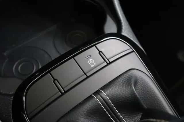 Kia Picanto (2022) thumbnail 21