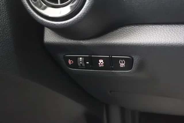 Kia Picanto (2022) thumbnail 31
