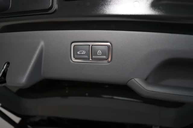 Kia EV9 (2026) thumbnail 16