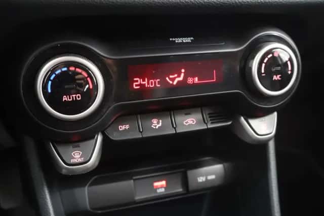 Kia Picanto (2021) thumbnail 20