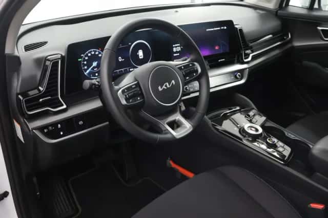 Kia Sportage (2024) thumbnail 7