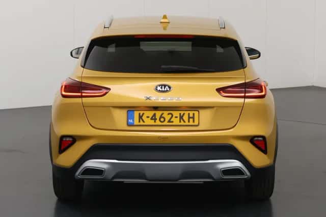 Kia XCeed (2021) thumbnail 4