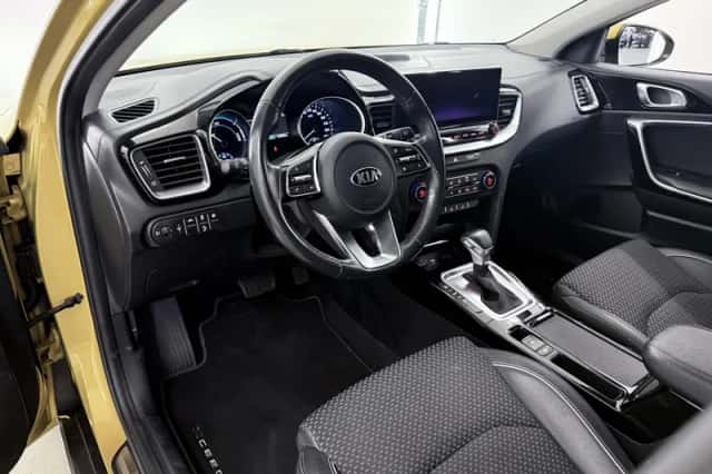 Kia XCeed (2021) thumbnail 7