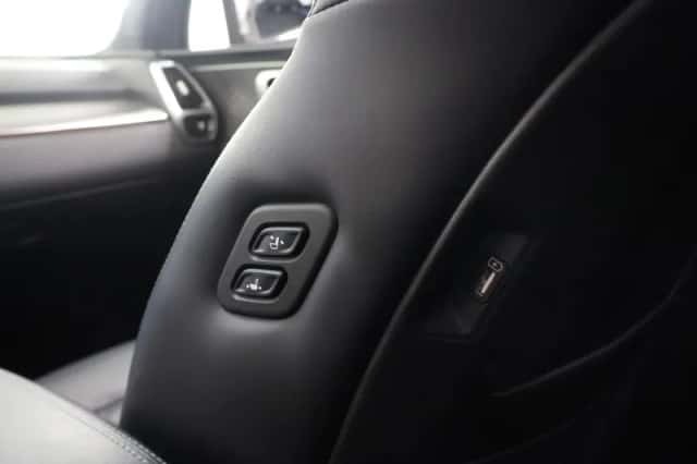 Kia Sorento (2021) thumbnail 13