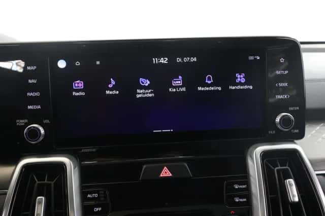 Kia Sorento (2021) thumbnail 21