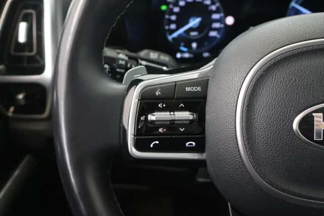 Kia Sorento (2021) thumbnail 35