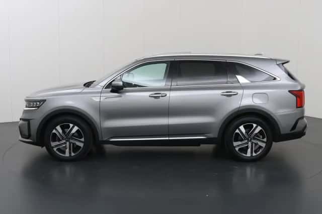 Kia Sorento (2021) thumbnail 5