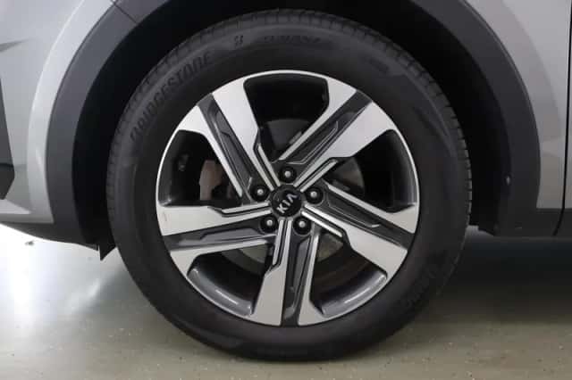 Kia Sorento (2021) thumbnail 48