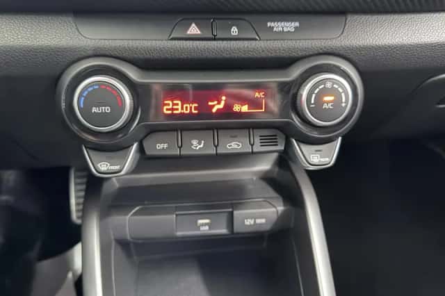 Kia Stonic (2021) thumbnail 20