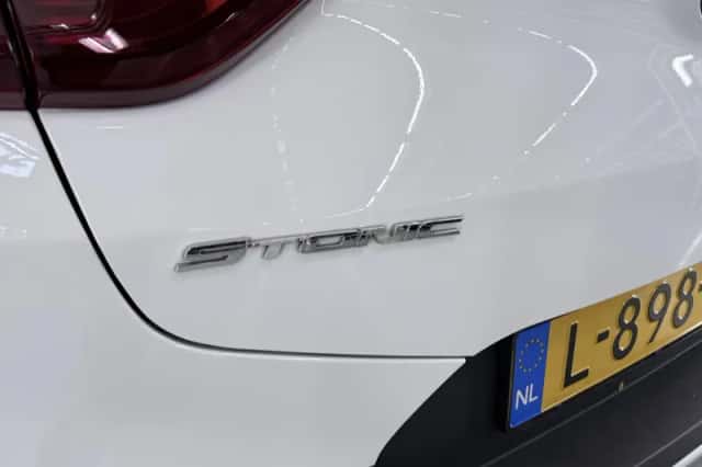 Kia Stonic (2021) thumbnail 35