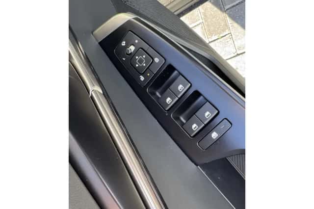 Kia EV6 (2024) thumbnail 22