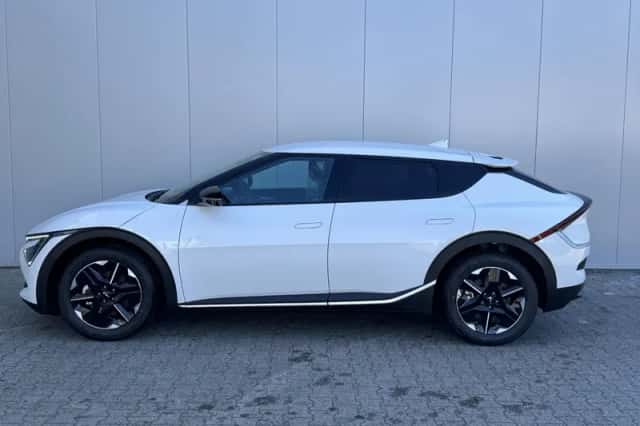 Kia EV6 (2024) thumbnail 4